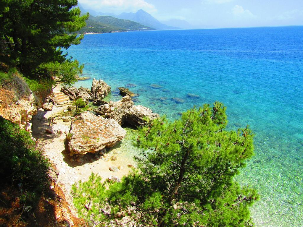 Victoria Cottage Camping Dole Blato  Екстериор снимка